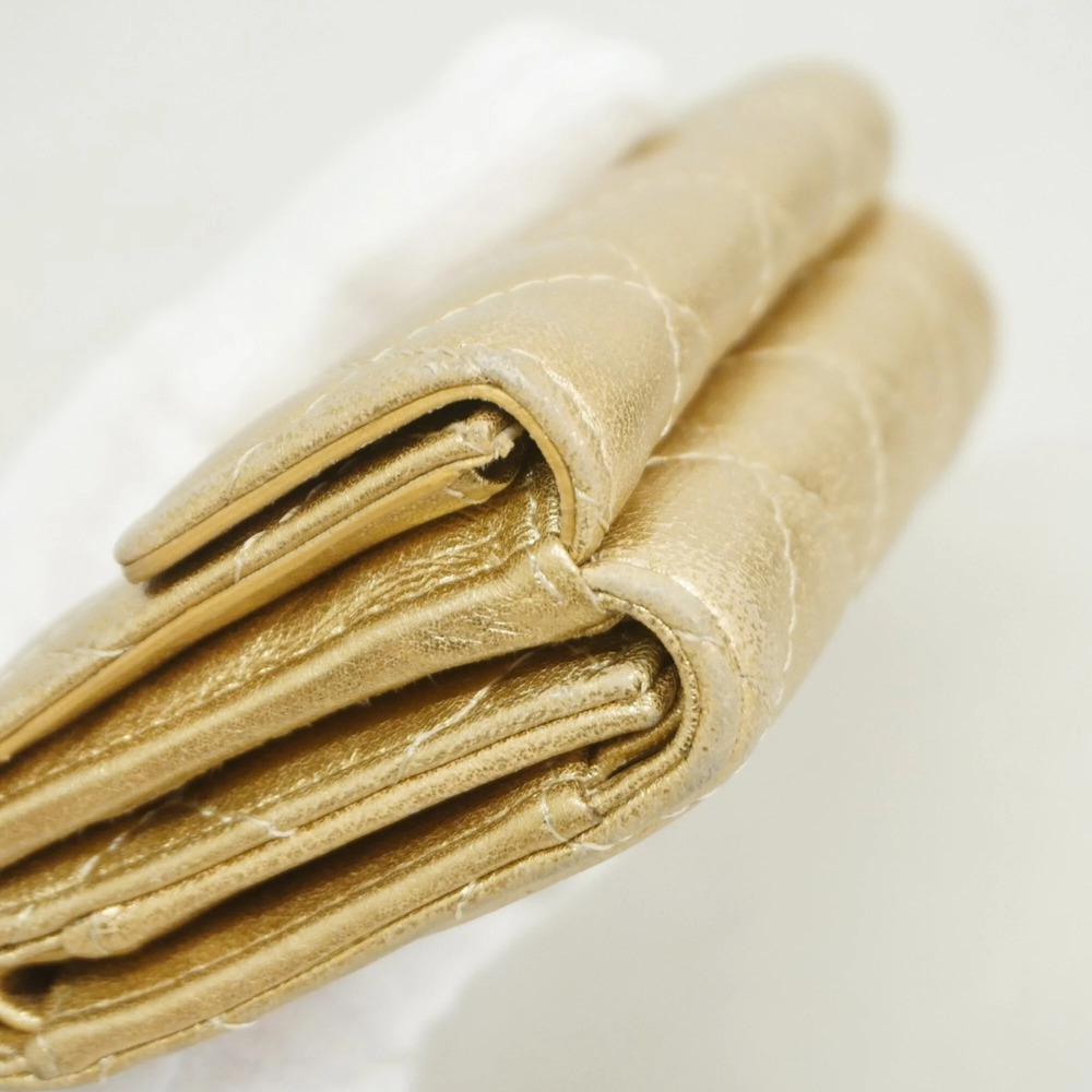 CHANEL Gold Lambskin Leather Wallet - Picture 5 of 11